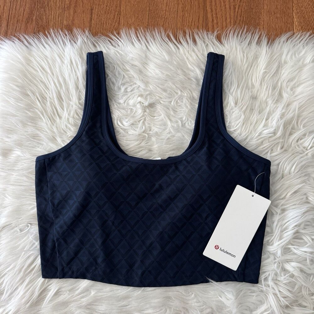 Lululemon Tennis Tank Top Textured Mesh Women’s Large Padded Shelf Bra B/C NWT